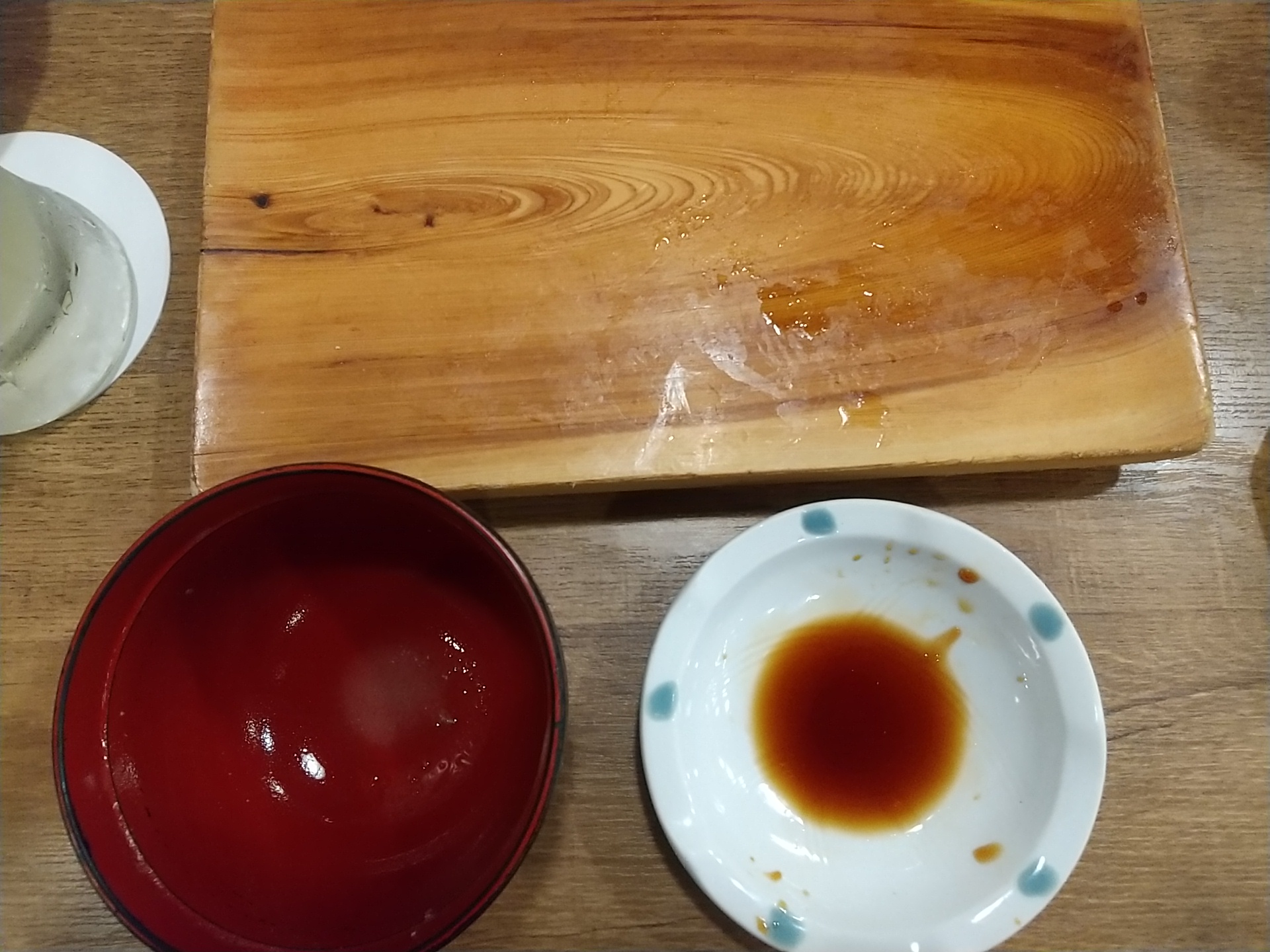 202301007_大庄水産 寿司盛り合わせ　8貫・貝汁付